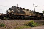 NS 4002 on 26T